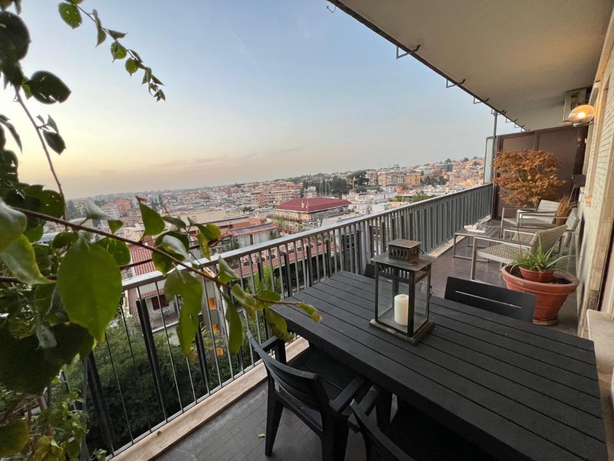 Sunset Charming Apartment Rom Exteriör bild