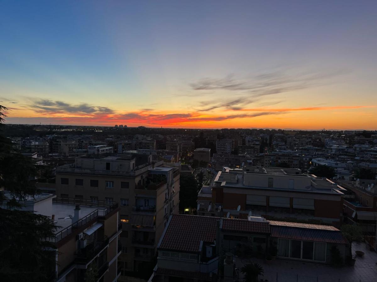 Sunset Charming Apartment Rom Exteriör bild